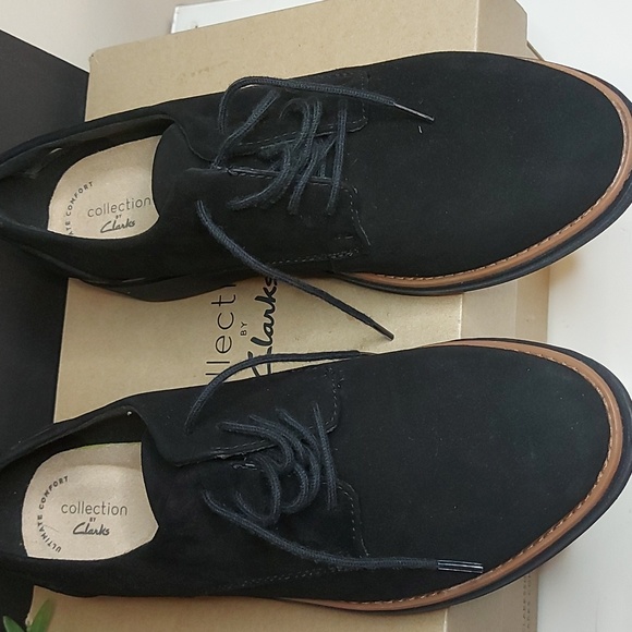 Clarks Nubuck Shoes - Picture 1 of 4